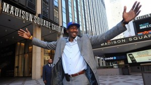 AmareStoudemire-welcome-to-NYC