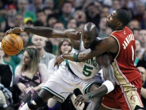 Antawn Jamison, Kevin Garnett